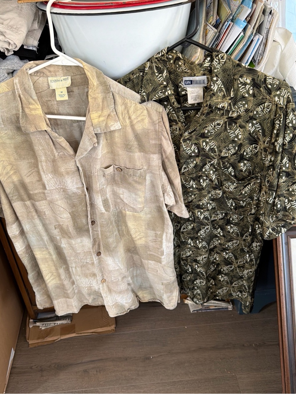2 Vintage campy shirts Silk & Rayon Joseph & Feiss + Untied Size M